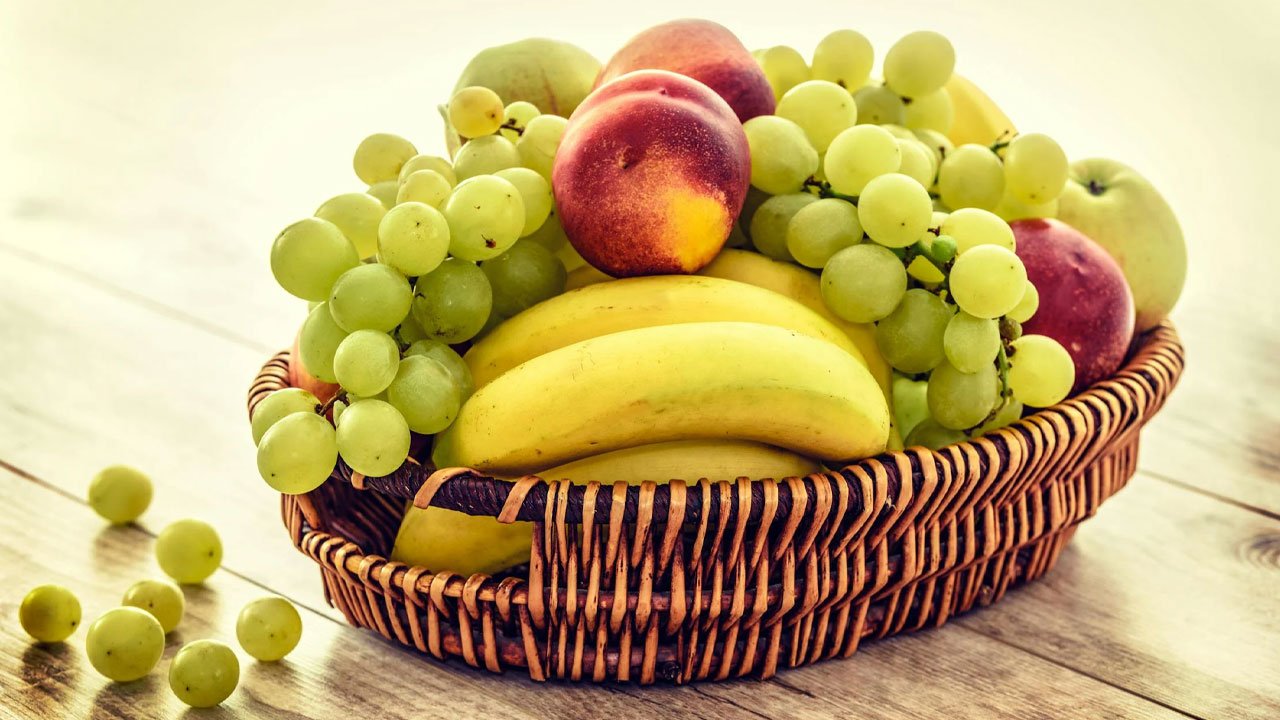 Cricket Nutrition and Diet Tips for Aspiring Cricketers
